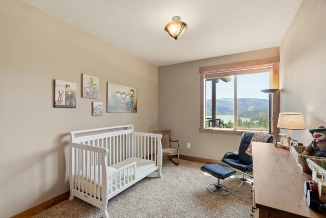 375 S LEGEND TREE Dr, Liberty Lake, WA 99019