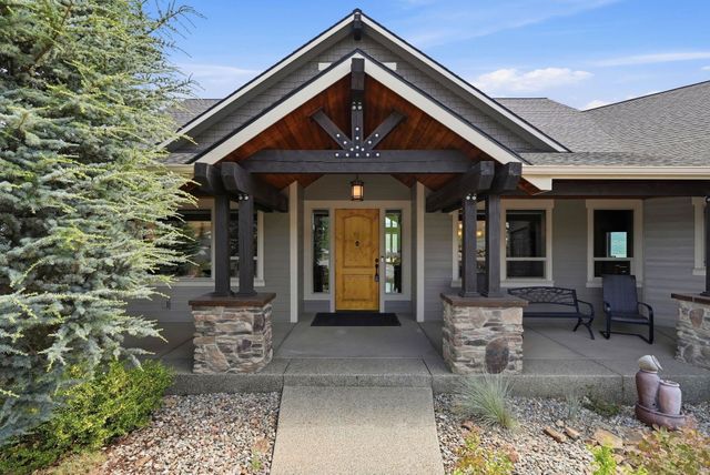375 S LEGEND TREE Dr, Liberty Lake, WA 99019