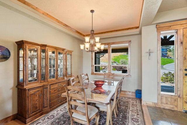 375 S LEGEND TREE Dr, Liberty Lake, WA 99019