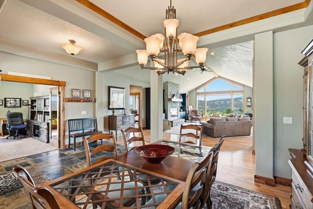 375 S LEGEND TREE Dr, Liberty Lake, WA 99019