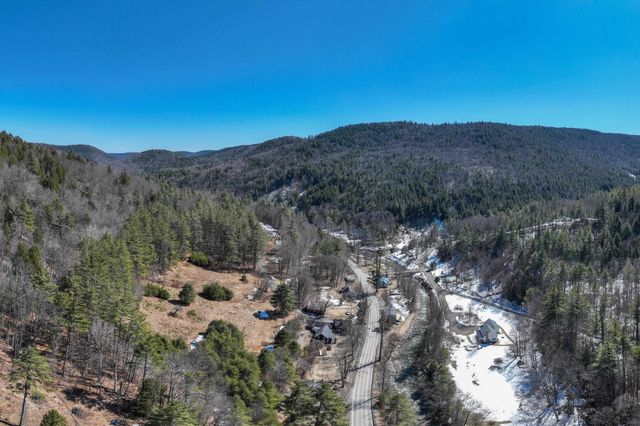5 William Mundell Road, Newfane, VT 05362