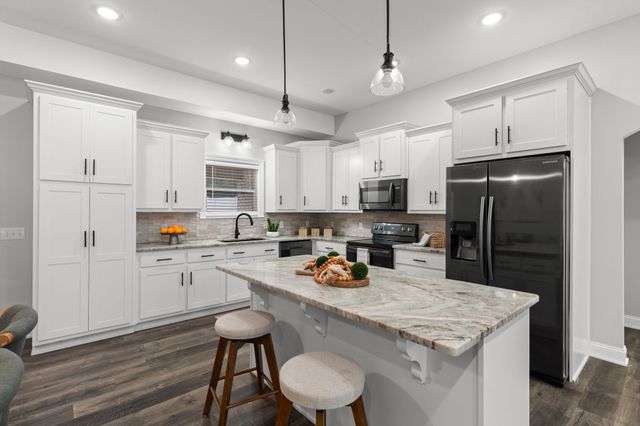 145 Mockingbird Ln, Hartsville, TN 37074