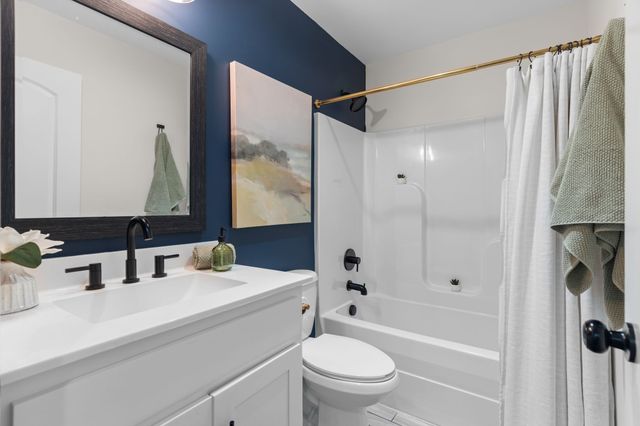 145 Mockingbird Ln, Hartsville, TN 37074