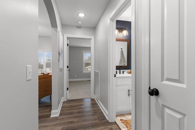 145 Mockingbird Ln, Hartsville, TN 37074