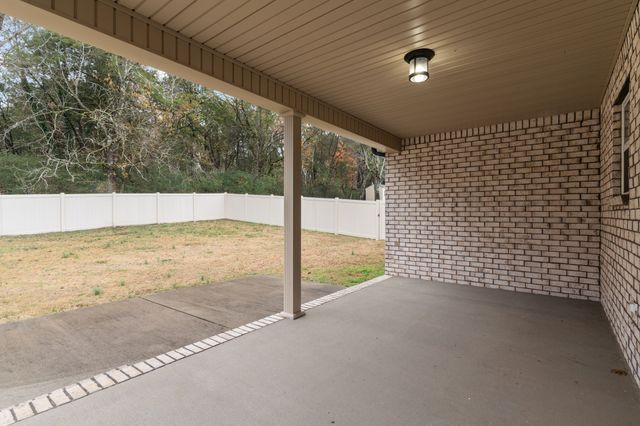 145 Mockingbird Ln, Hartsville, TN 37074