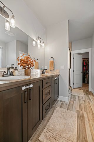 1043 Arrowhead Trail, Eagle Point, OR 97524