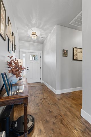 1043 Arrowhead Trail, Eagle Point, OR 97524