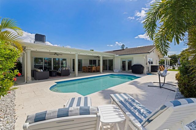 1971 MASSACHUSETTS AVENUE NE, St Petersburg, FL 33703