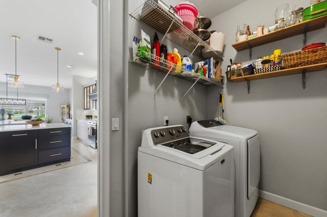 437 NW Sheffield Circle, Port St. Lucie, Port St Lucie, FL 34983