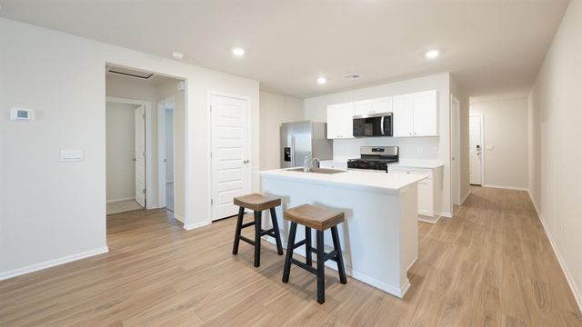 1905 Redbud Way, El Reno, OK 73036