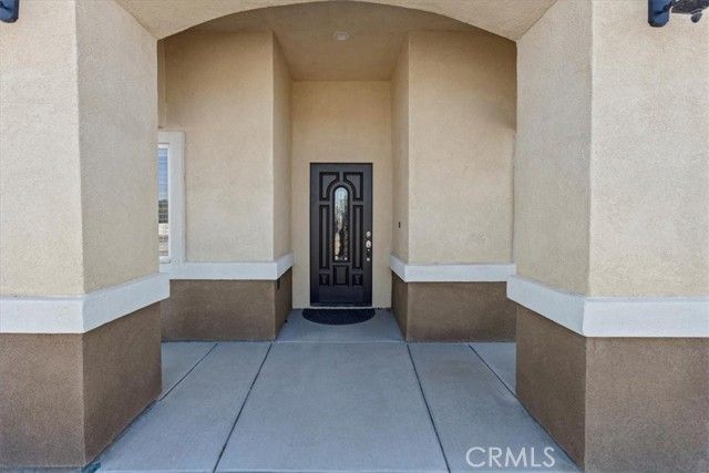 17375 Redding Street, Hesperia, CA 92345