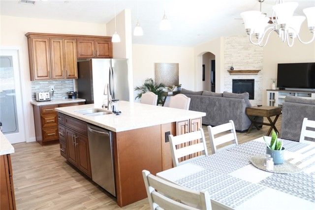 17375 Redding Street, Hesperia, CA 92345