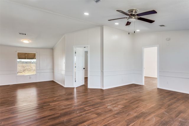 3329 Cobbler Lane, Joshua, TX 76058