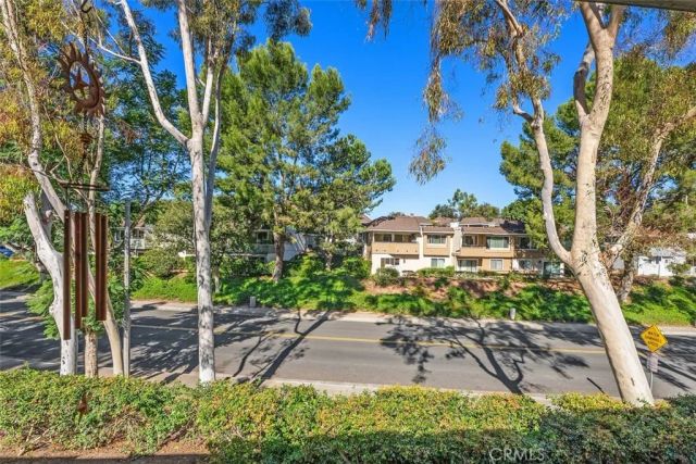 23271 Caminito Andreta, Laguna Hills, CA 92653