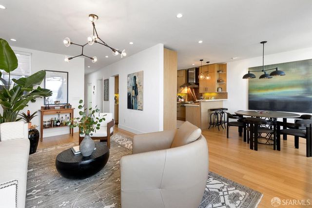 1623 Hyde Street, San Francisco, CA 94109