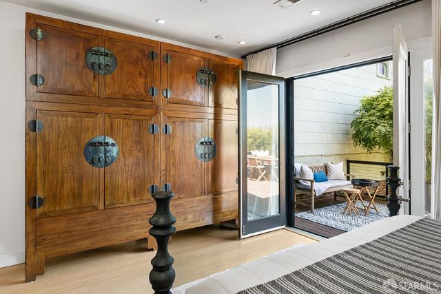 1623 Hyde Street, San Francisco, CA 94109