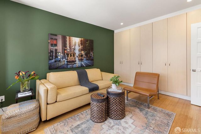 1623 Hyde Street, San Francisco, CA 94109