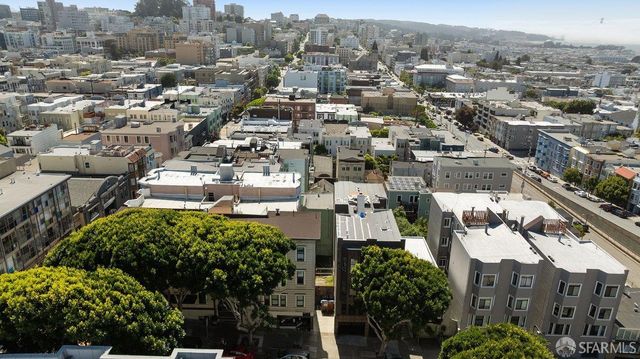 1623 Hyde Street, San Francisco, CA 94109