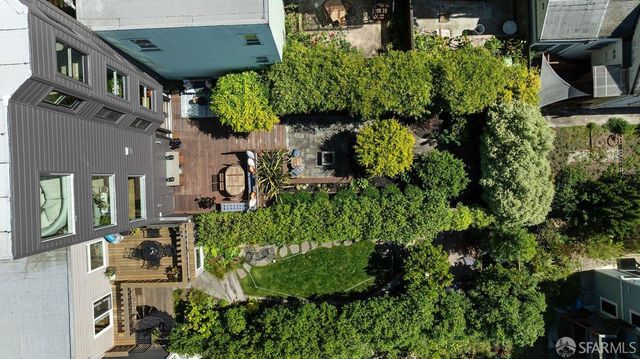 1623 Hyde Street, San Francisco, CA 94109