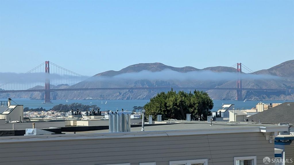 1623 Hyde Street, San Francisco, CA 94109