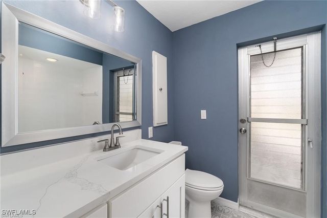 830 El Dorado PKWY W, Cape Coral, FL 33914