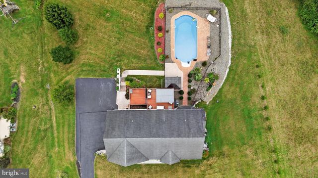 6 SOUDER CT, Mechanicsburg, PA 17050