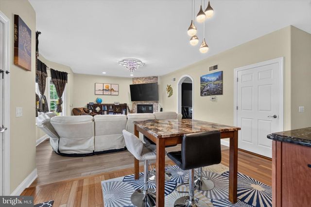 6 SOUDER CT, Mechanicsburg, PA 17050