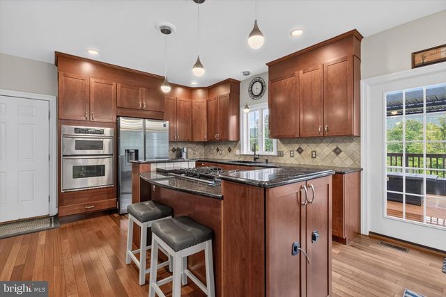 6 SOUDER CT, Mechanicsburg, PA 17050