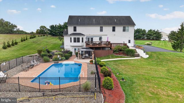 6 SOUDER CT, Mechanicsburg, PA 17050