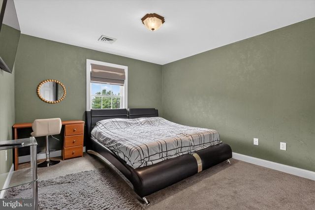 6 SOUDER CT, Mechanicsburg, PA 17050
