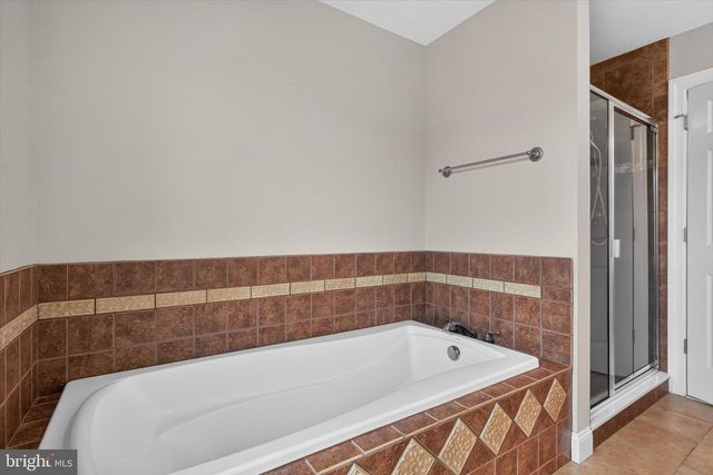 6 SOUDER CT, Mechanicsburg, PA 17050