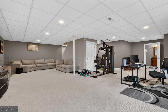 6 SOUDER CT, Mechanicsburg, PA 17050