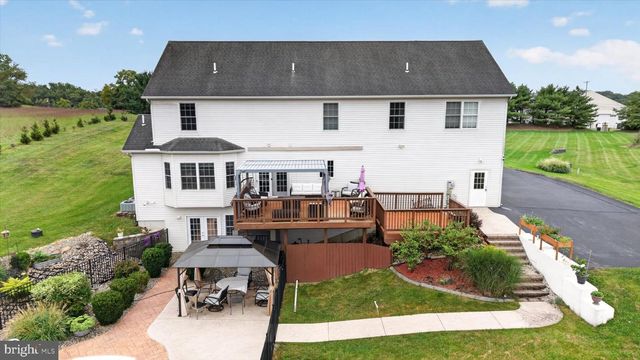 6 SOUDER CT, Mechanicsburg, PA 17050