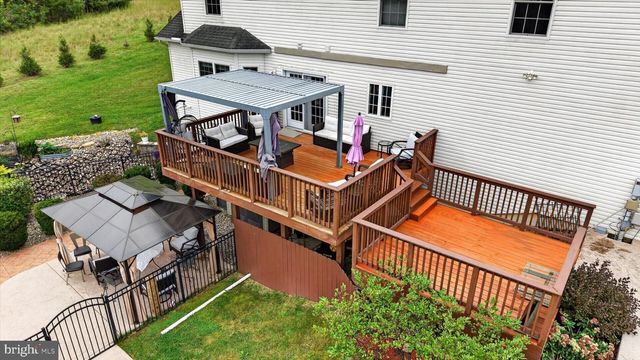 6 SOUDER CT, Mechanicsburg, PA 17050