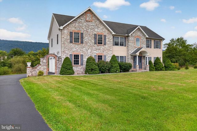 6 SOUDER CT, Mechanicsburg, PA 17050