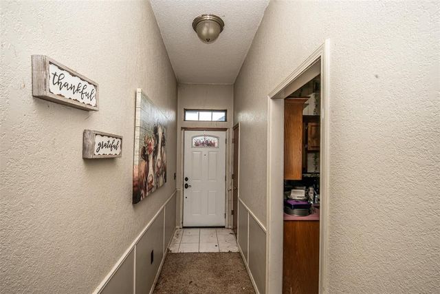 13104 Maple Leaf Drive, Oklahoma City, OK 73170