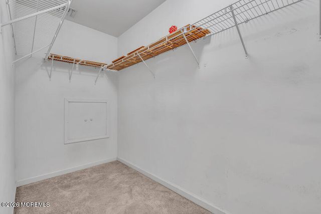 10 Meadow Run Court, Jackson, NJ 08527