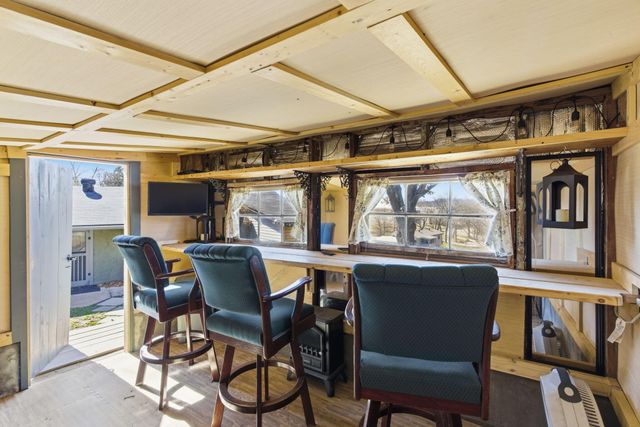 495 Evergreen Avenue, Hollister, MO 65672