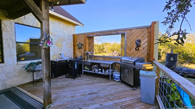 3245 FM 470, Bandera, TX 78003