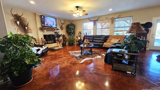 3245 FM 470, Bandera, TX 78003