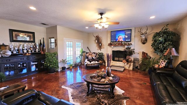 3245 FM 470, Bandera, TX 78003