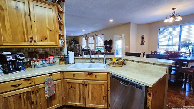 3245 FM 470, Bandera, TX 78003