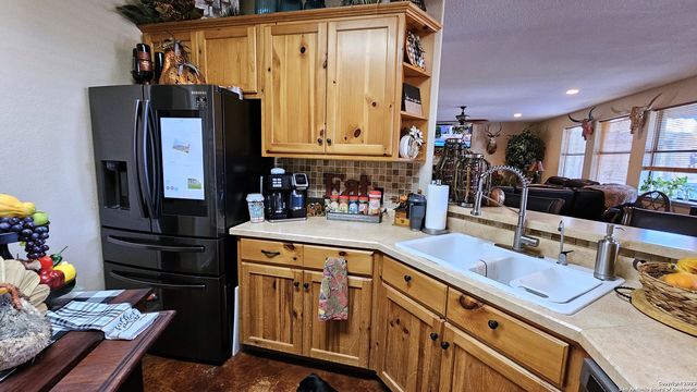 3245 FM 470, Bandera, TX 78003