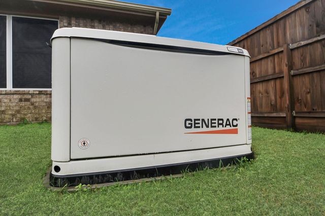 6 Prairie Oaks Drive, La Marque, TX 77510