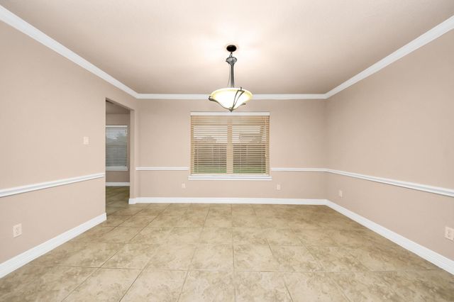 6 Prairie Oaks Drive, La Marque, TX 77510