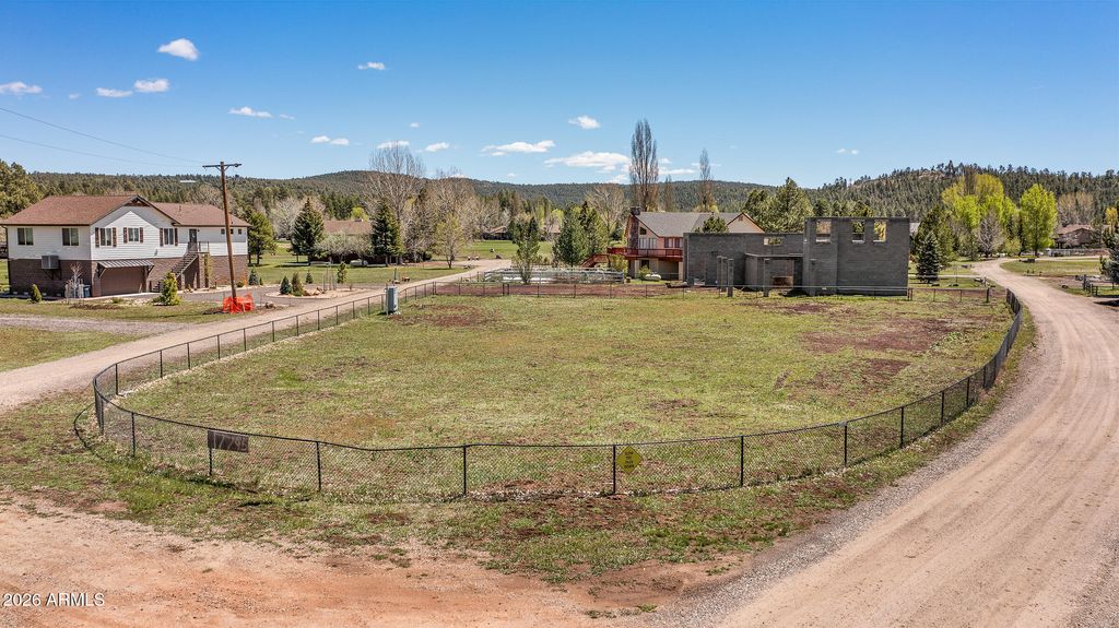 Image 1 of property listing at 17795 S HOPI Road 51, Munds Park, AZ 86017