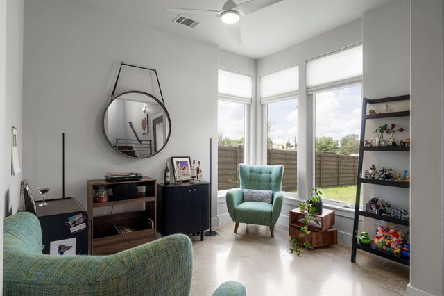 2103 Greenwood Ave Building 1, Unit B, Austin, TX 78723