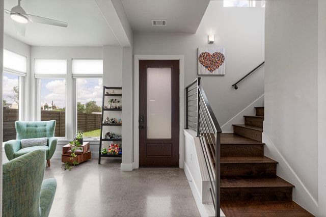 2103 Greenwood Ave Building 1, Unit B, Austin, TX 78723