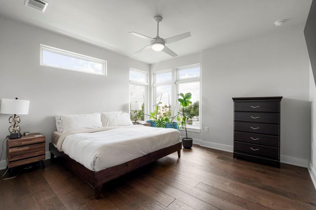2103 Greenwood Ave Building 1, Unit B, Austin, TX 78723