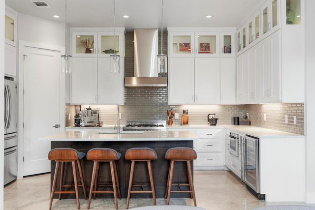 2103 Greenwood Ave Building 1, Unit B, Austin, TX 78723